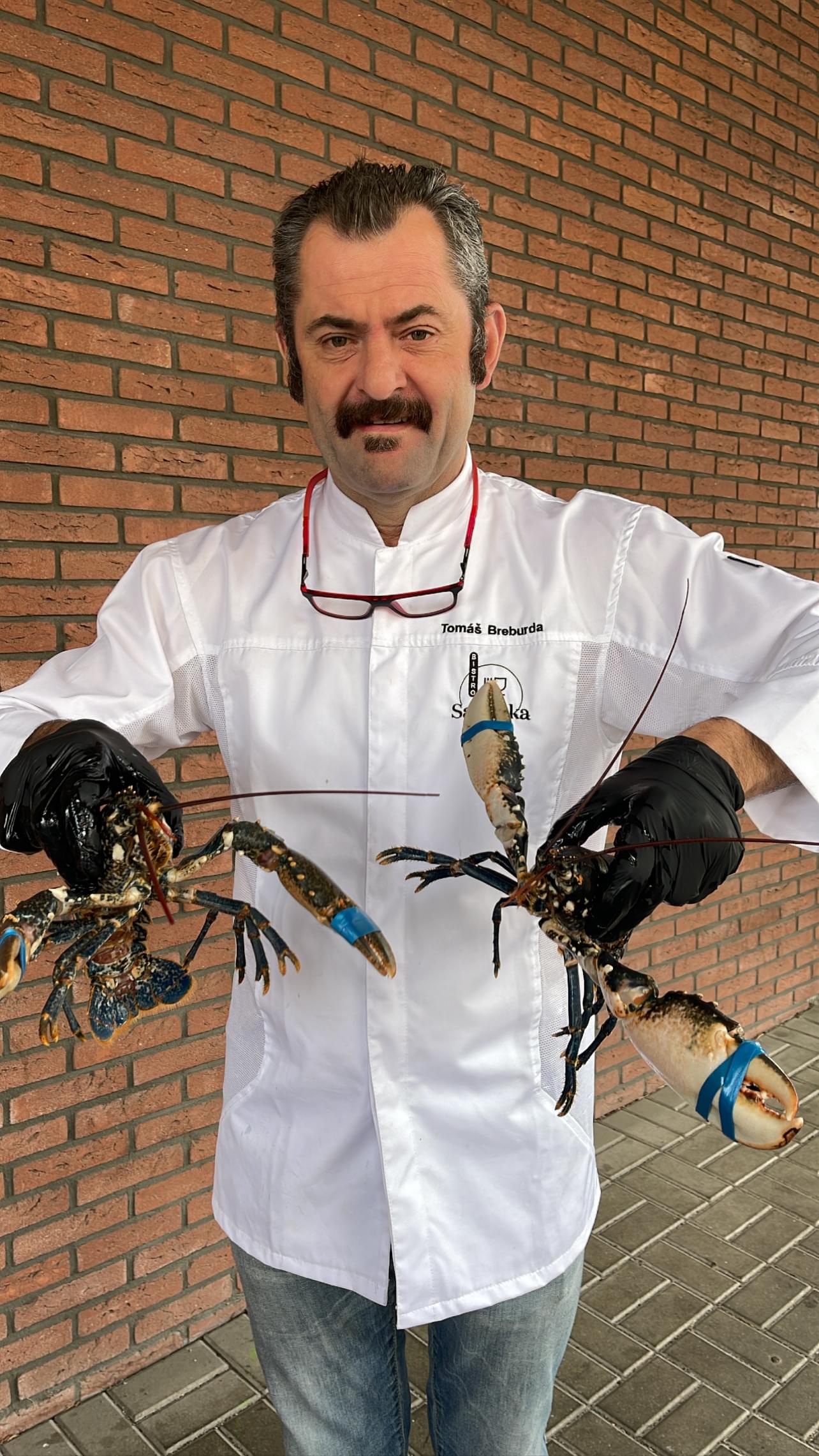 Náš šéf Tomáš s Humříky